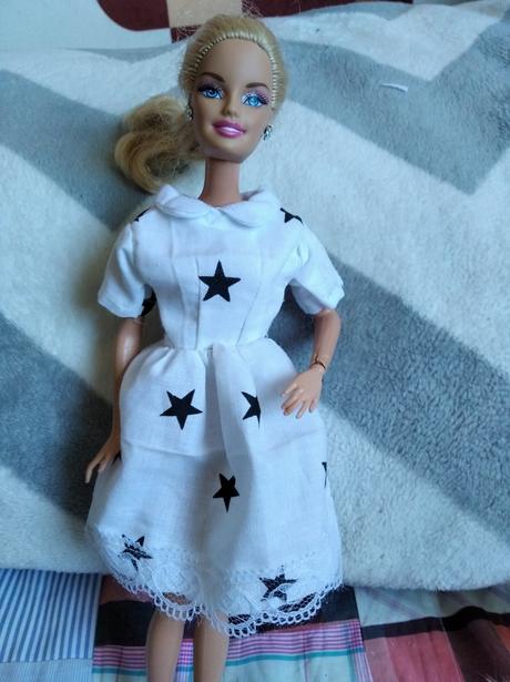 Šaty barbie,