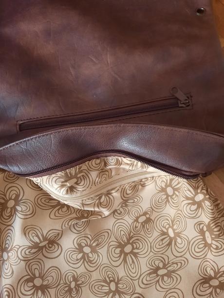 Dámska cross body kabelka, 