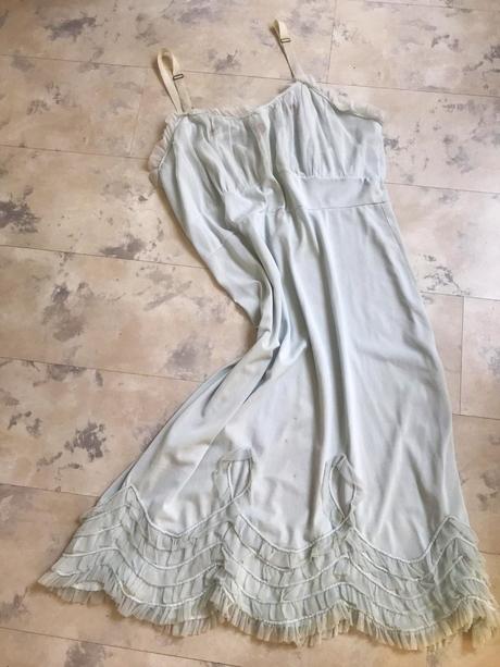 Luxusná nočná košielka, l