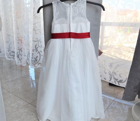 Spoločenské šaty pre dievčatko-110/116, 110