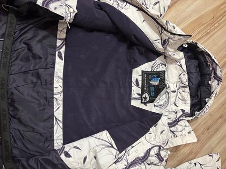 Lyžiarska bunda, authority,l