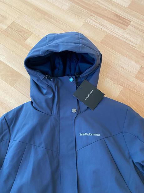 Nova zimná bunda peak performance, m