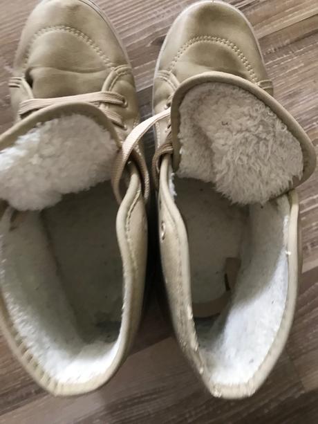 Topánky /tenisky darujem len k nákupu, 39