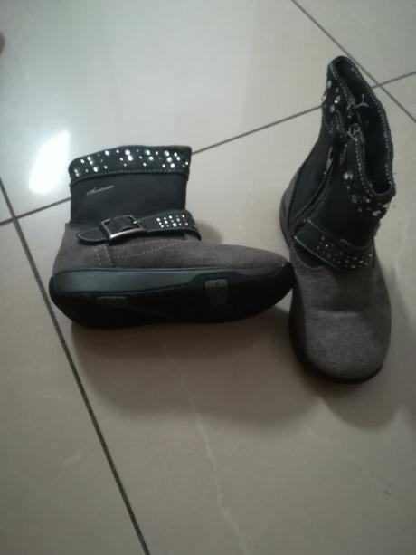 Šedé čižmy veľ. 26, 26