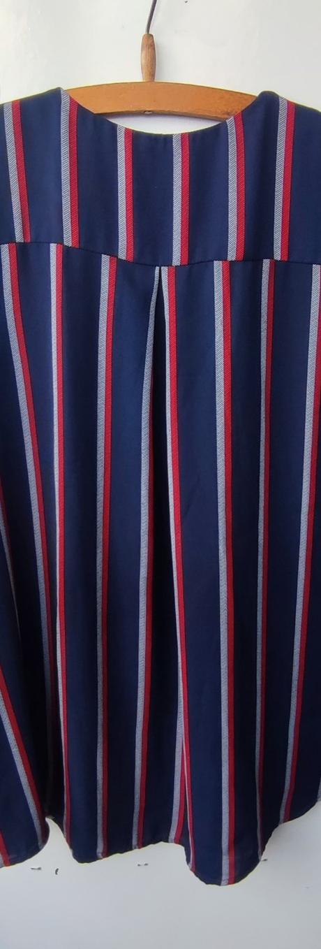 Elegantná blúzka, lindex,44