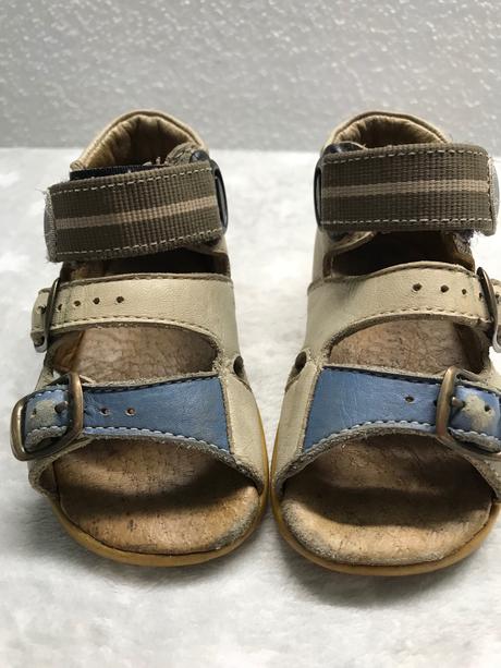 Sandalky na donosenie vel.20, richter,20