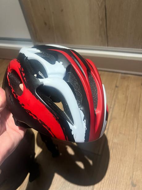 Prilba cyklisticka, m