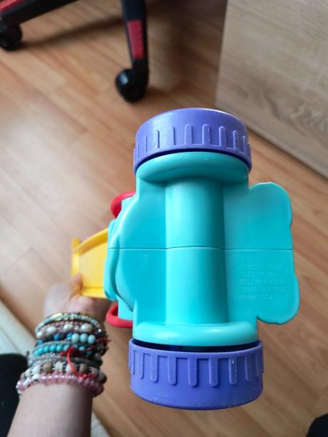 Sloník na tlačenie fisher price,