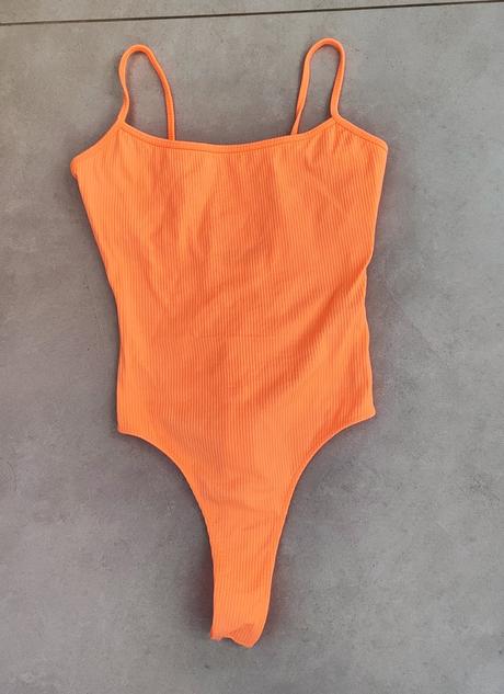 Žiarivé plavky bershka, bershka,s