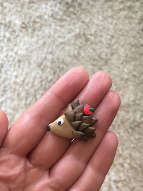 Odznak z polymerovej hmoty - jezko, 