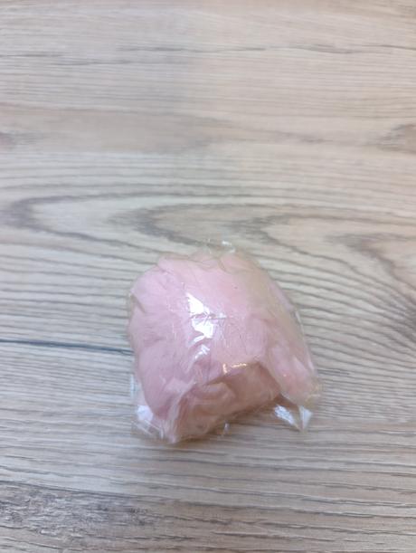 Prívesok pom - 8 farieb, 