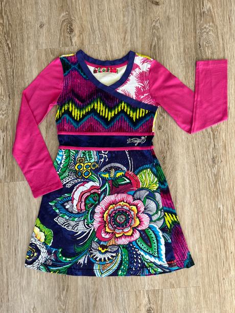 Šaty desigual ako nové 9/10 r, desigual,134
