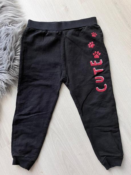 Dievčenské tepláky s nápisom (24-36 mes.), 92