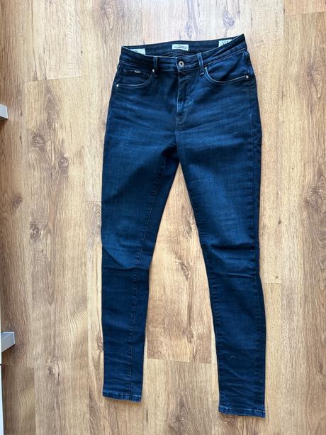 Malo nosene rifle skinny high waist, pepe jeans,28