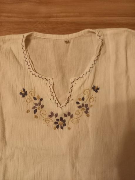 Bavlnené vyšívané blúzky č.m, m