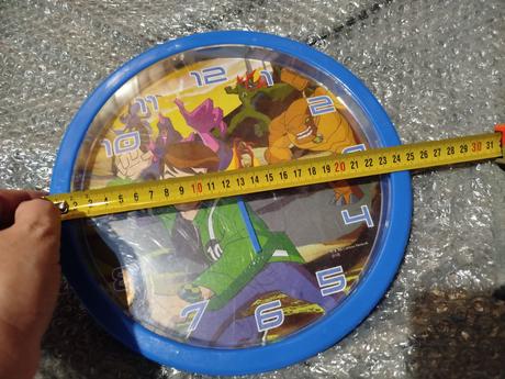 Ben10 hodiny na stenu,