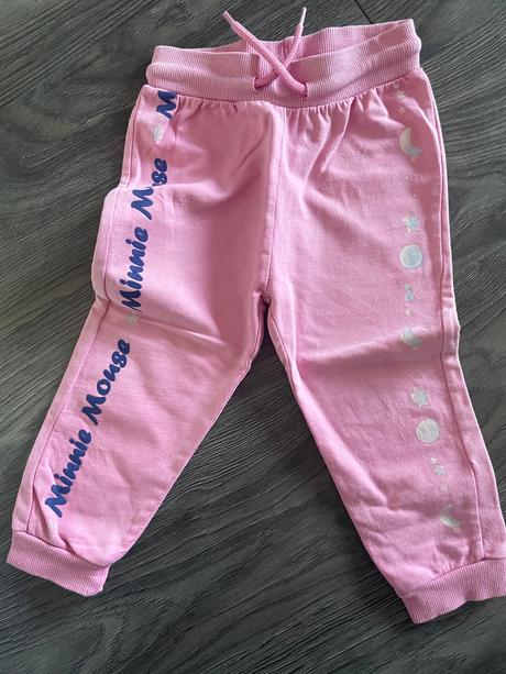 Teplaky na donosenie, disney,86