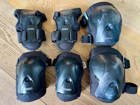 Kolieskové korčule a chrániče 30-32, 30