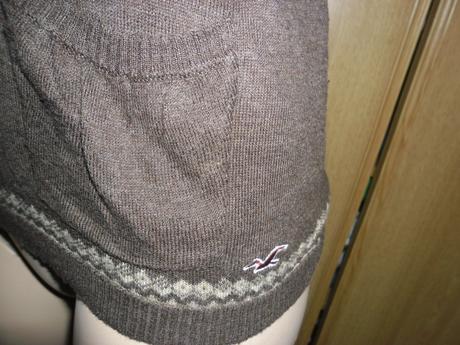 Svetrík zn.hollister, xs