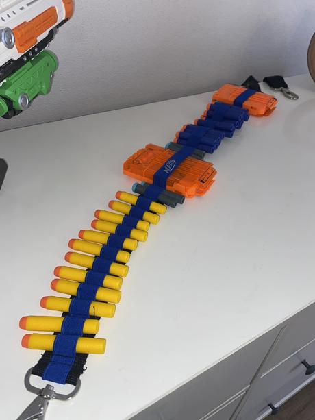 Maxi sada nerf pištole, pás, zásobníky, náboje,