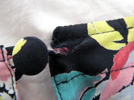 Čierno-farebná kvietkovaná blúzka, xl