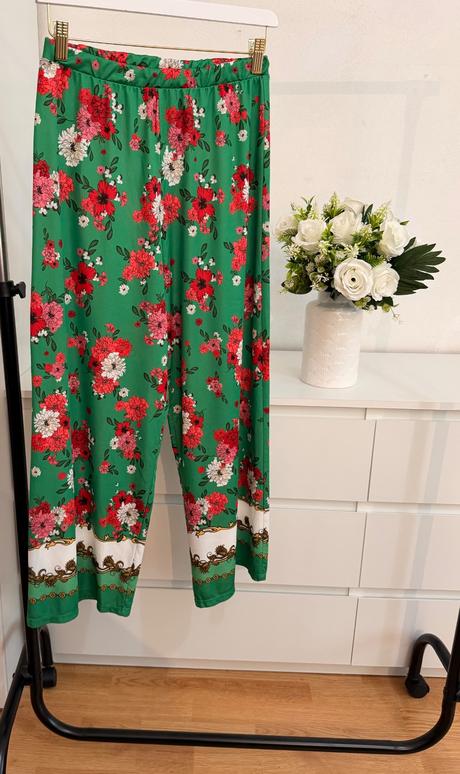Luxusné kvetinové midi nohavice zara boho chic, zara,m
