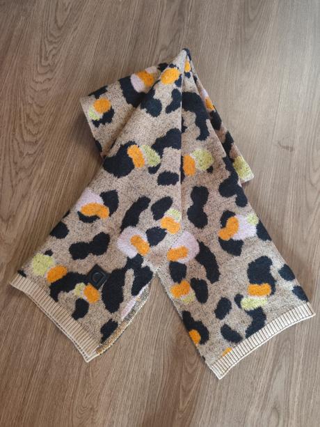 Šál desigual, desigual