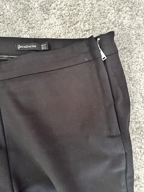 Stradivarius čierne slim fit nohavice 34, stradivarius,34