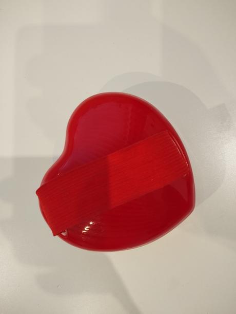 Masážna kefa v tvare srdiečka, 