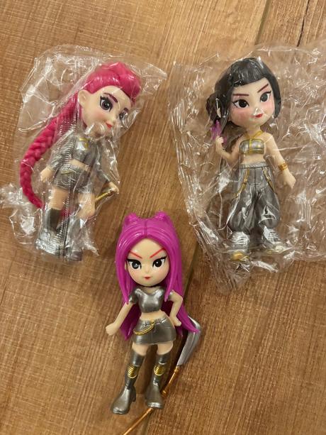 Figurky kpop huntrix, 