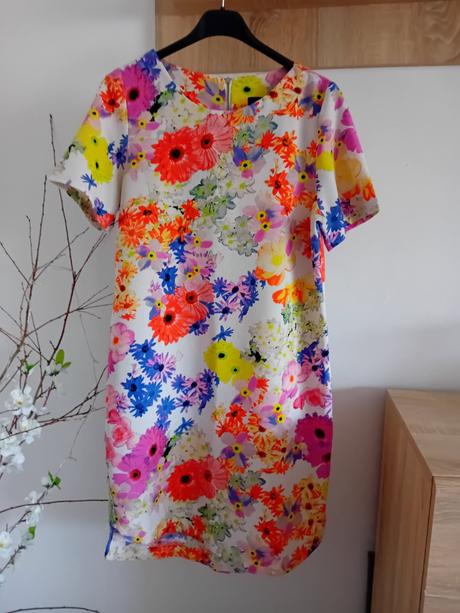 Šaty s výraznými kvetmi, f&f,36