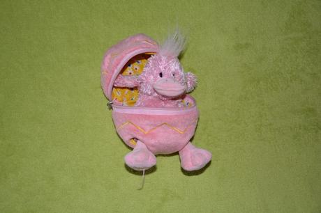 Kačička vo vajíčku,