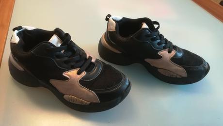 Predám dievčenské tenisky, 36