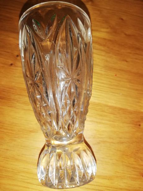Malá krištálová váza, 