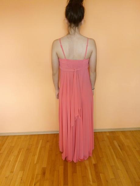 Spoločenské šaty, 38