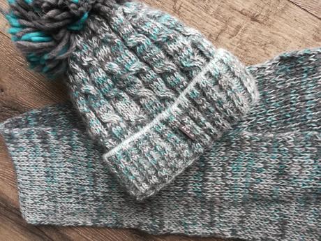 Zimná čiapka, ajs,86