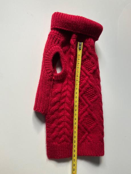 Sveter pre psa medicine, 