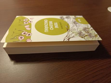 Kniha tiene bieleho orgovánu, 