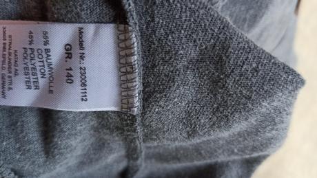 Zaujímavá mikina so stojačikom, staccato,140