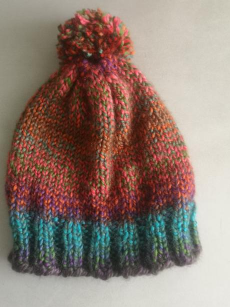 Dámska pletená čiapka, 