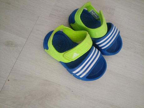 Boty aj do vody, velk.20, adidas,20