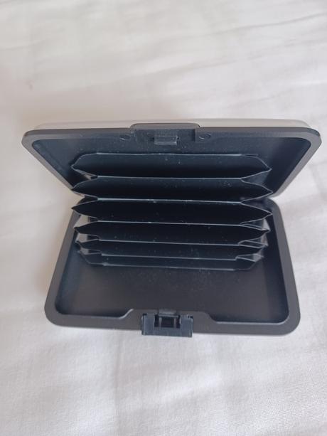 Púzdro na vizitky., 