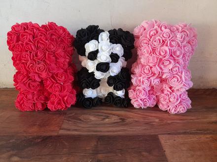 Panda z penovych ruziciek, 