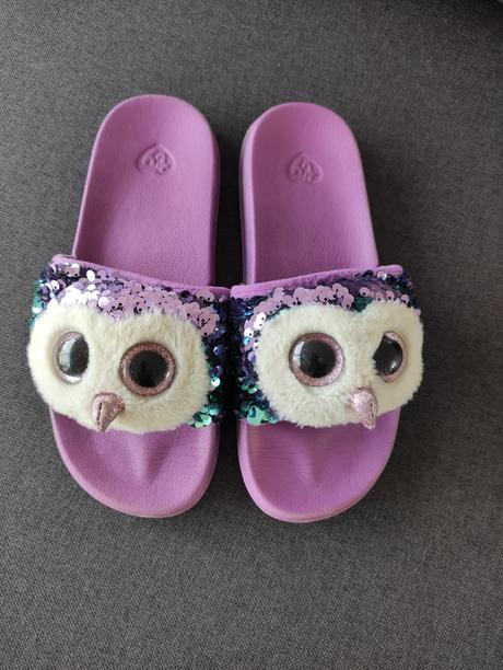 Papuce s flitrami, 36