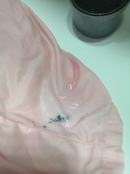 Odstránenie farby z oblečenia bez poškodenia