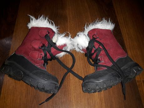 Teplucke cizmicky, 23