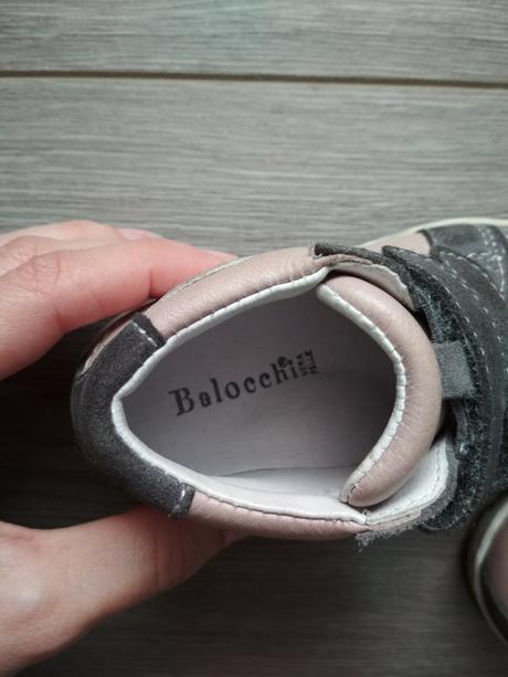 Prechodné topánky, 20