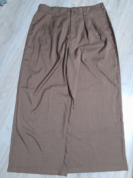 Siroke nohavice s vyssim sedom skoricove, 46