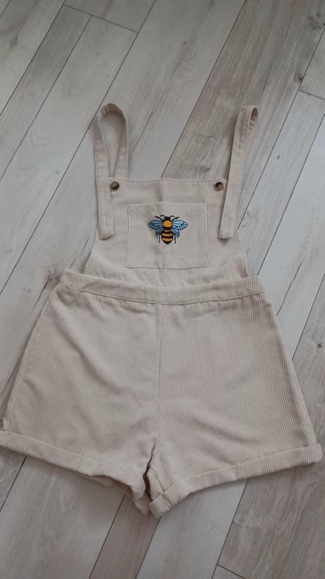 Dámske krátke nohavice na traky, l