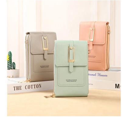 Crossbody kabelka s dotykovým displejom apeňaženka,